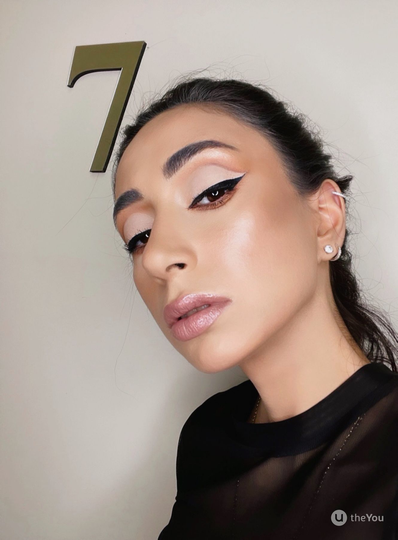 Makeup - page 10 - work 45361