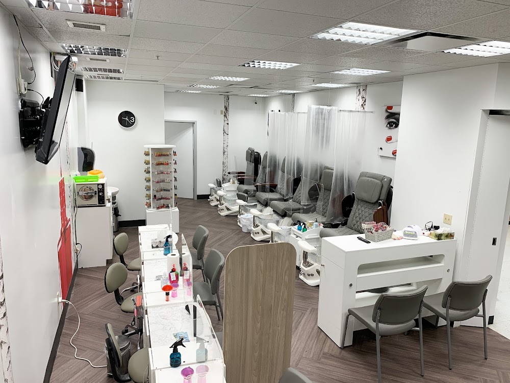 Regal Nails, Salon & Spa