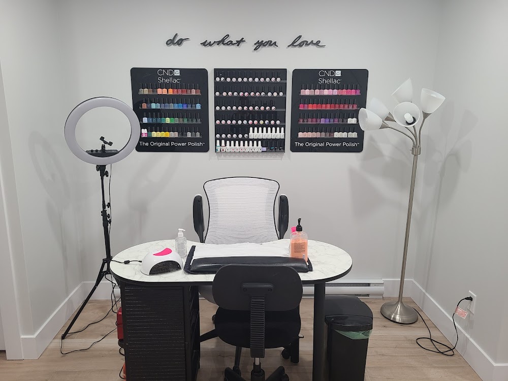 Head To Toe Esthetics Salon