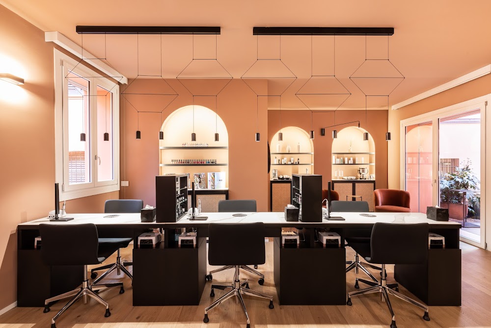 Luce - Nails Studio & Lounge