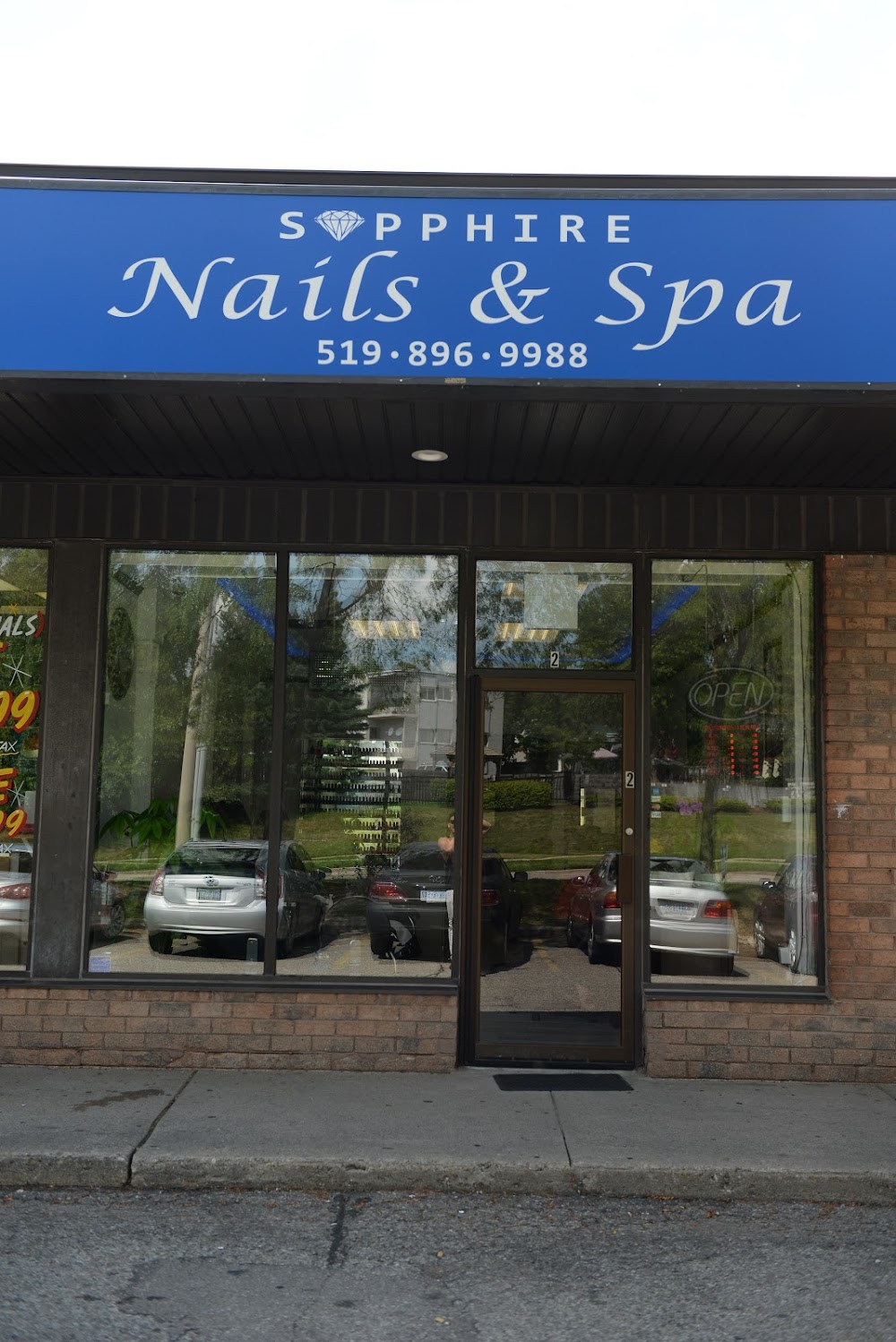 Sapphire Nails & Spa