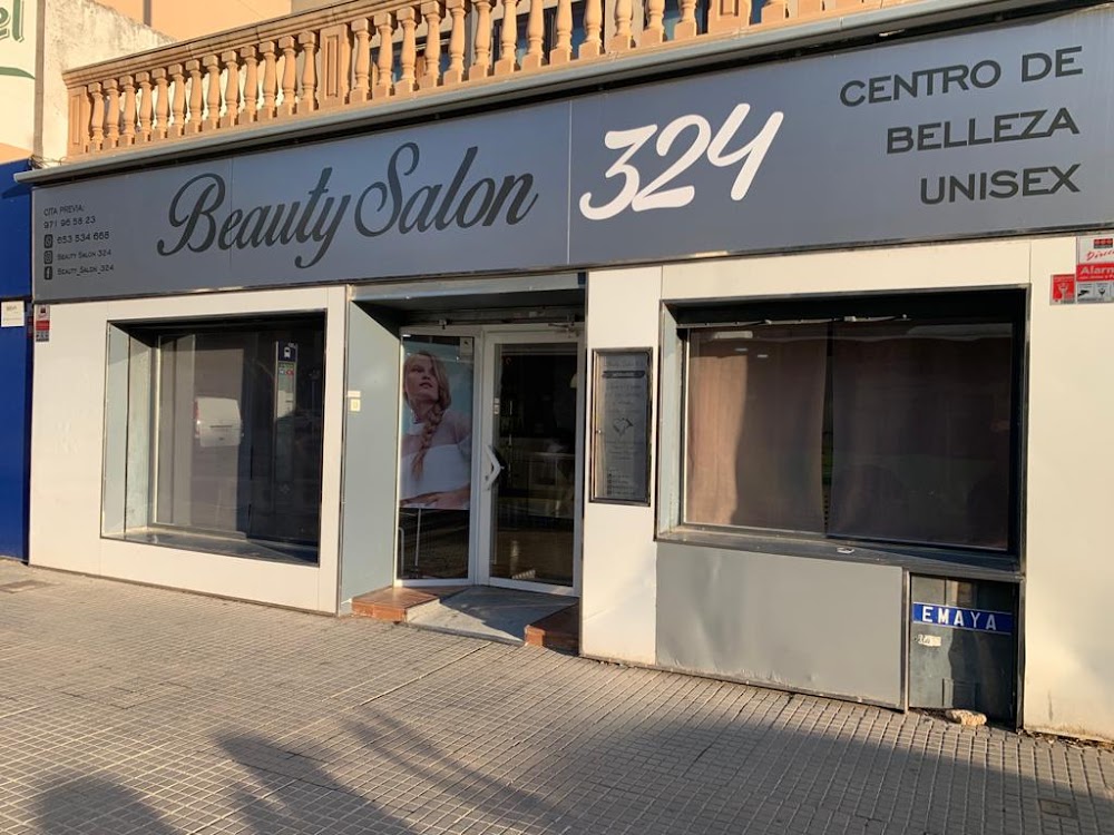 Beauty Salon 324