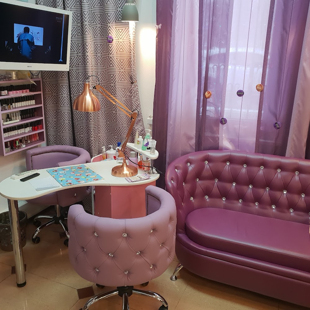 Hello beauty bar