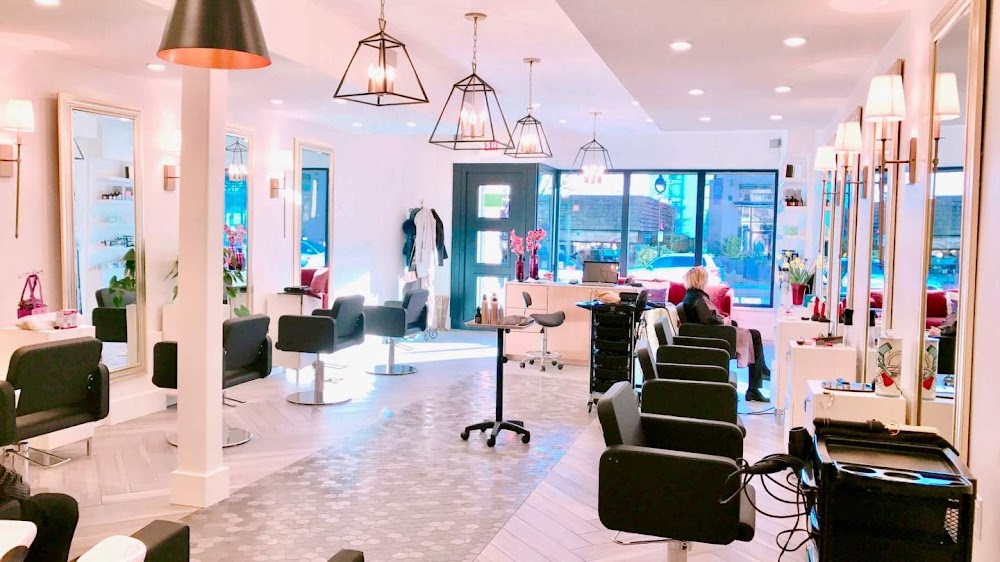 La Rouge Hair and Spa