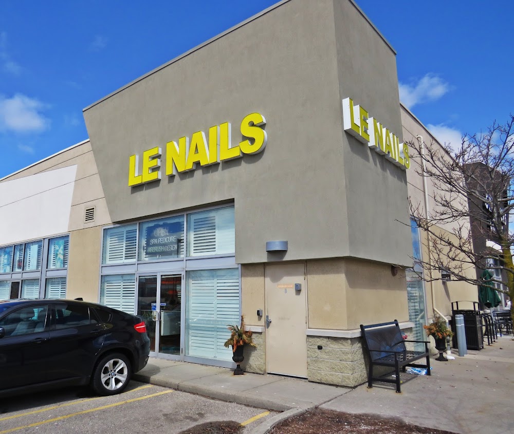 Le Nails