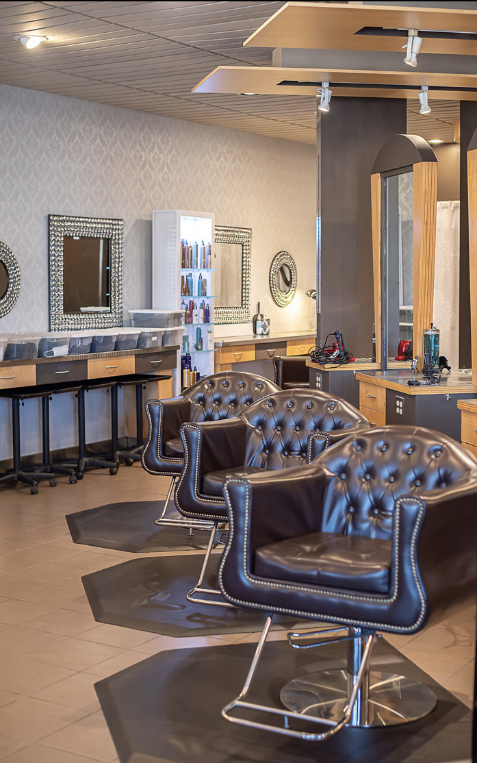 Legendary Hair Lounge