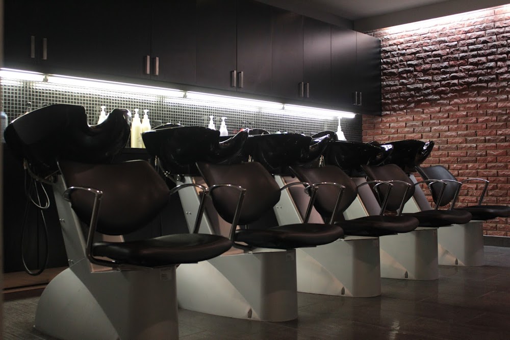 The Head Shoppe - Halifax Shopping Centre