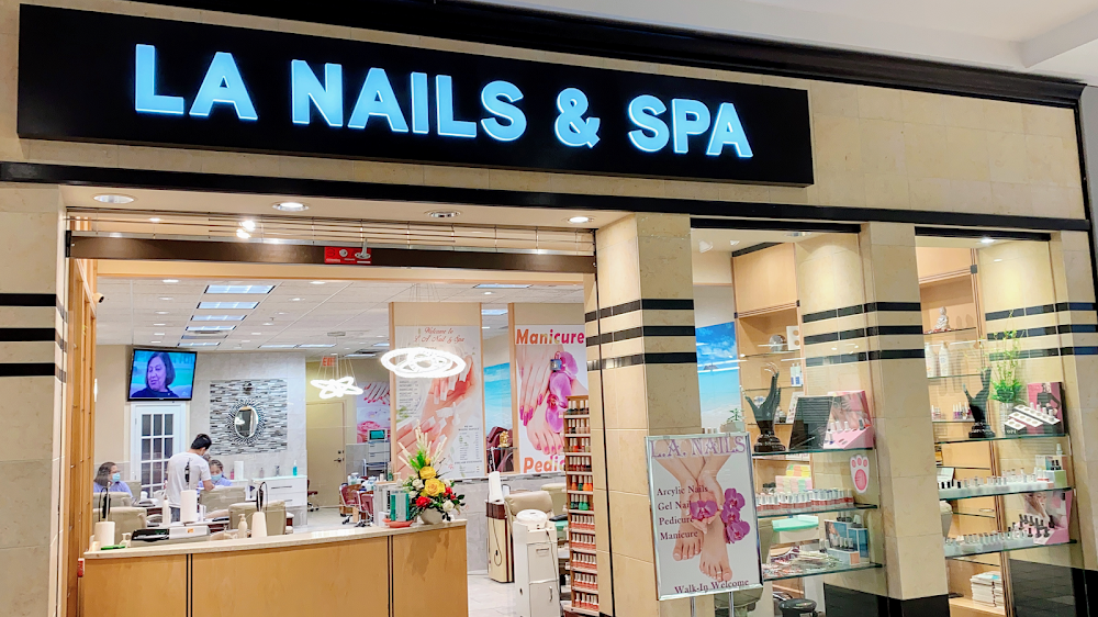 LA NAILS & SPA LAWSON HEIGHT MALL