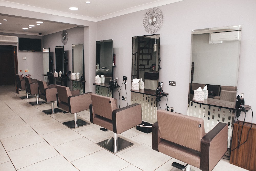 Wiktoria's Unisex Hair & Beauty Salon