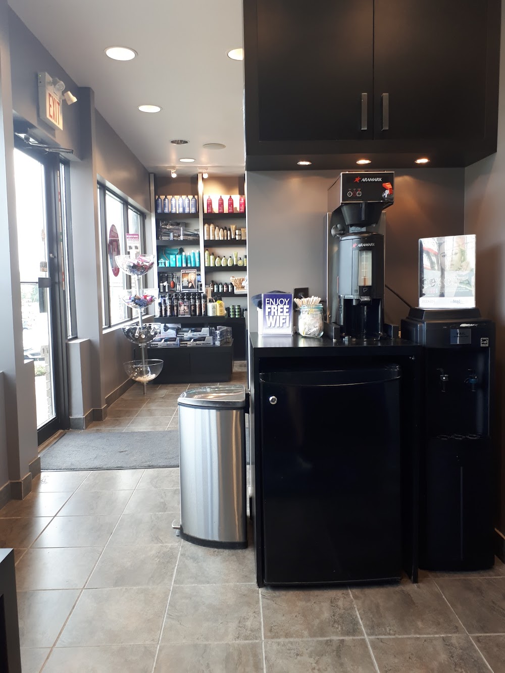 The Head Shoppe - Cole Harbour