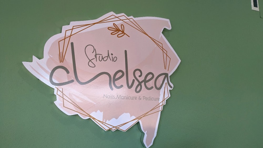 Studio Chelsea Nails