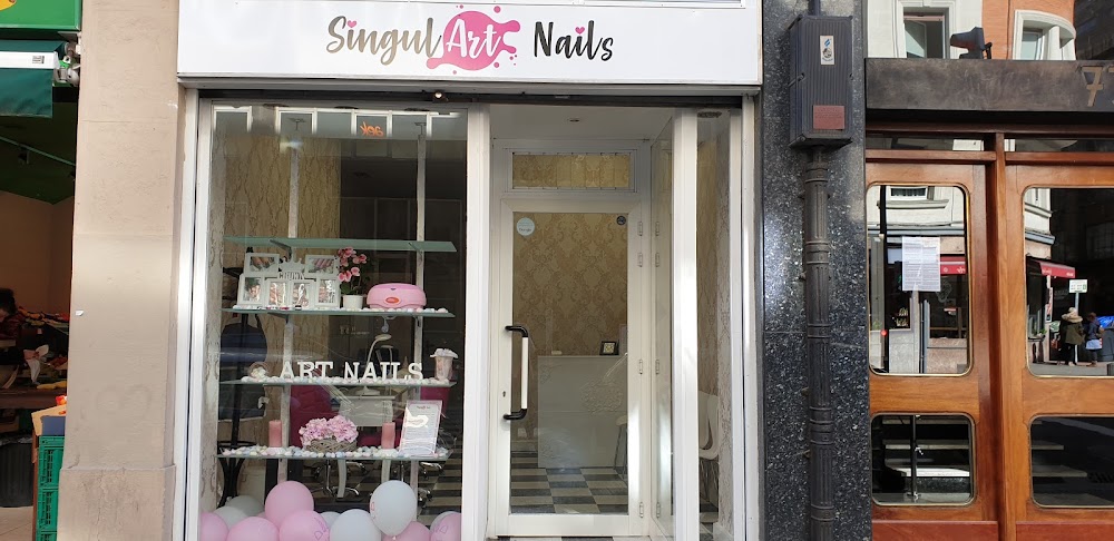 SingulArt Nails