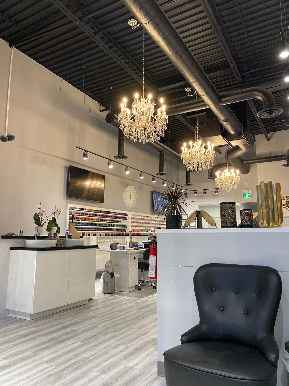 Envie Nails & Beauty