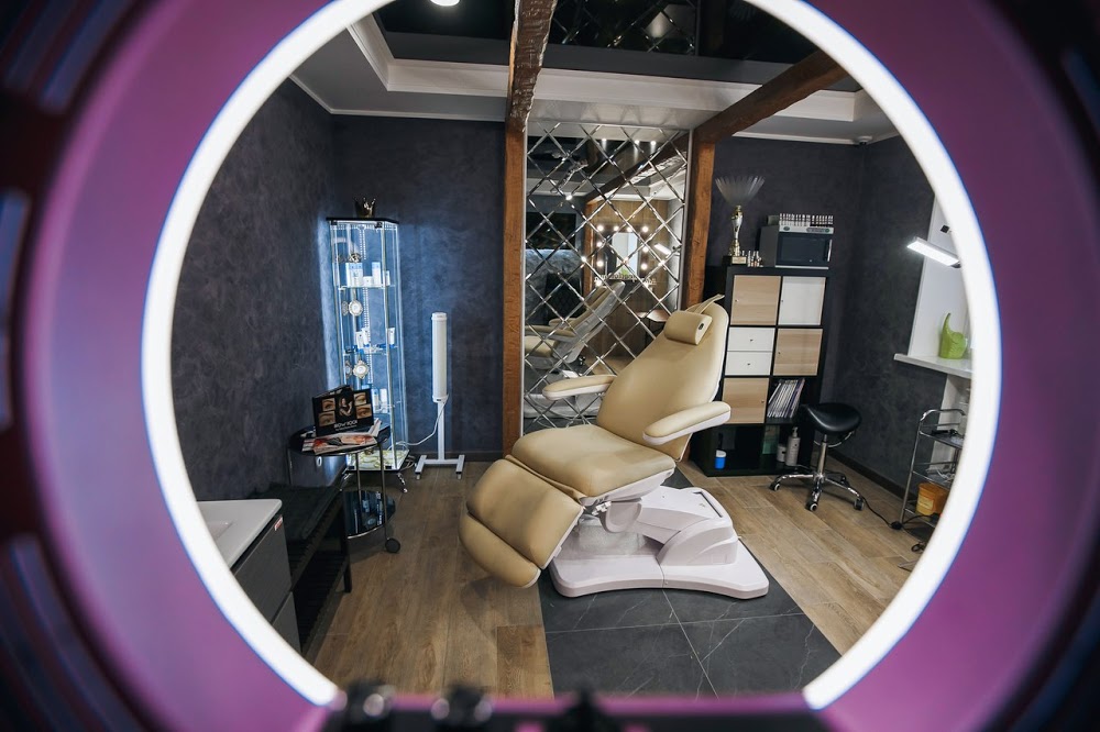 Laboratoriya i akademiya tatyaja Dari Pavlovskoi