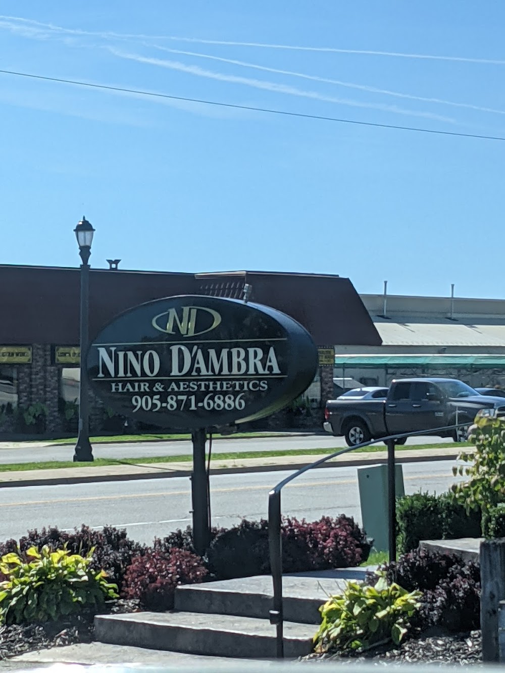 Nino D'ambra Hair and Aesthetics