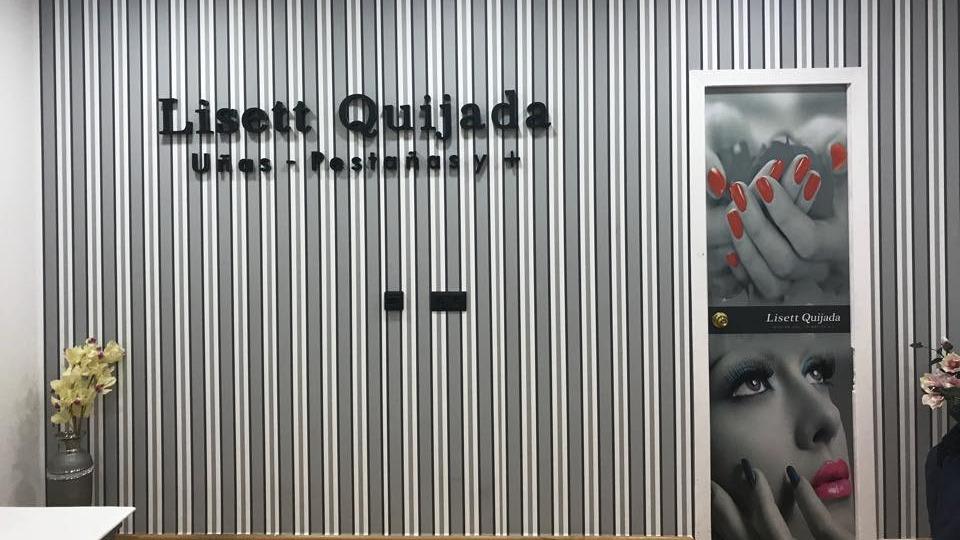 Lisett Quijada Uñas, Formación y +