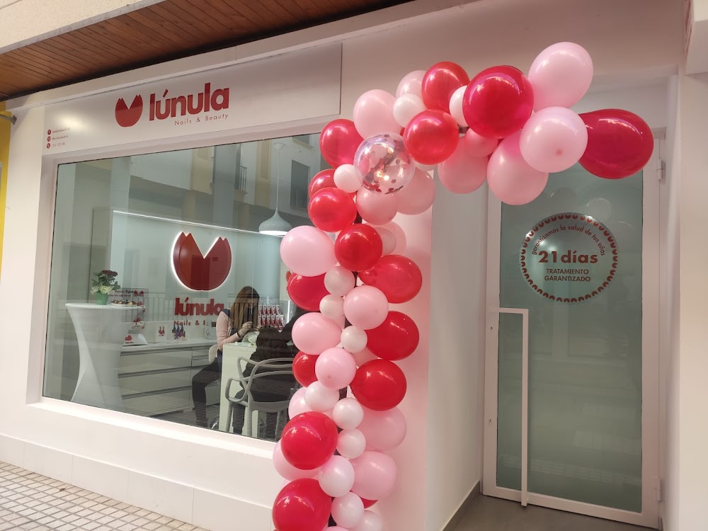 Salon de uñas LUNULA NAILS & BEAUTY Lorca
