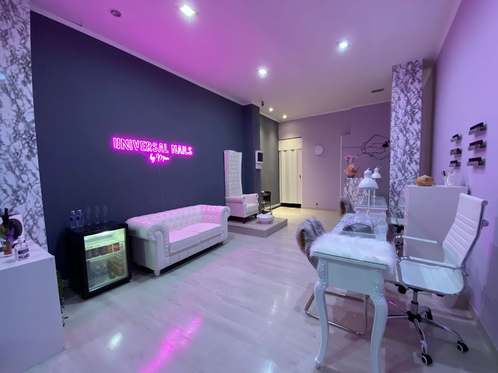 Universal Nails by Mica