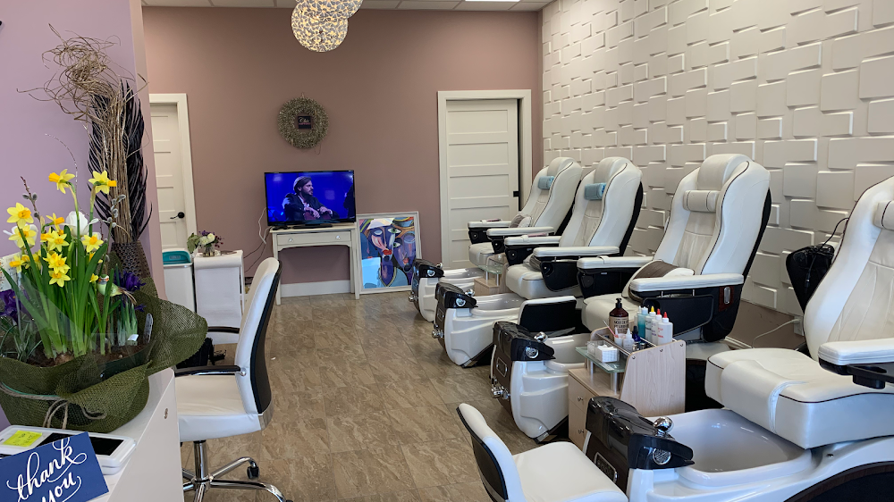 ColorChic Nails & Spa