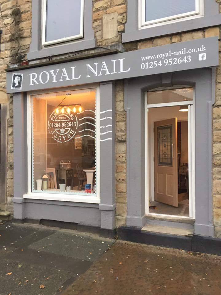 Royal Nail Salon