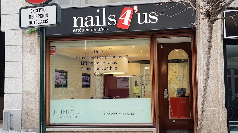 JUNIQUE Nails Vigo