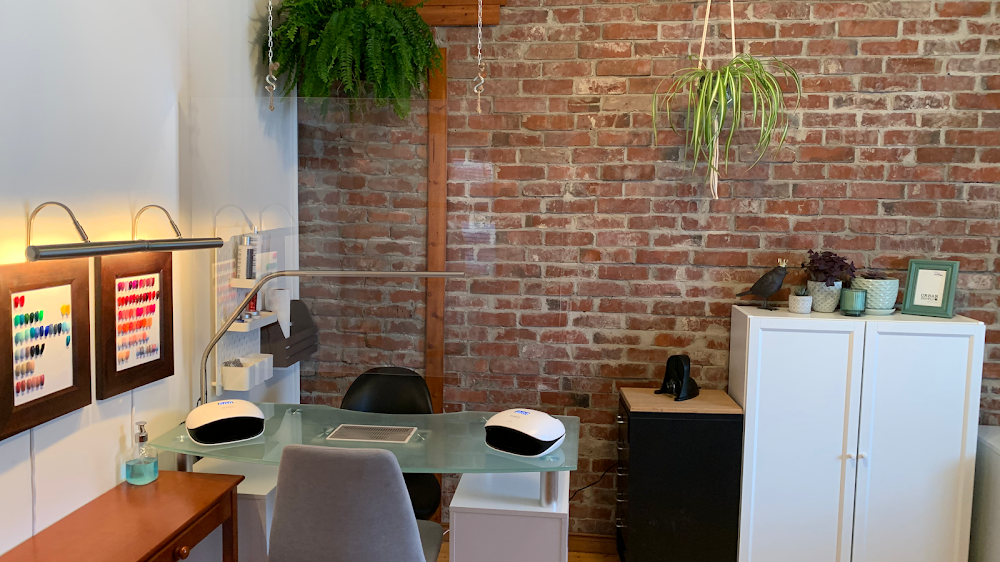 Ongles au gel Caroline Toupin