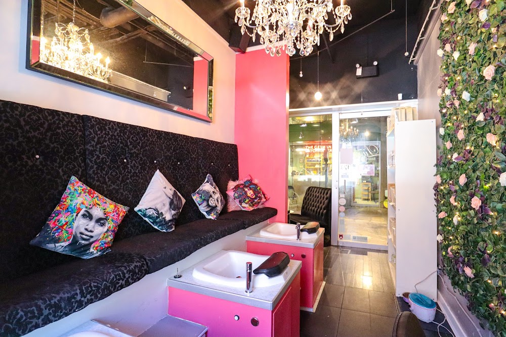 Luxe Beauty Lounge & Mobile Spa