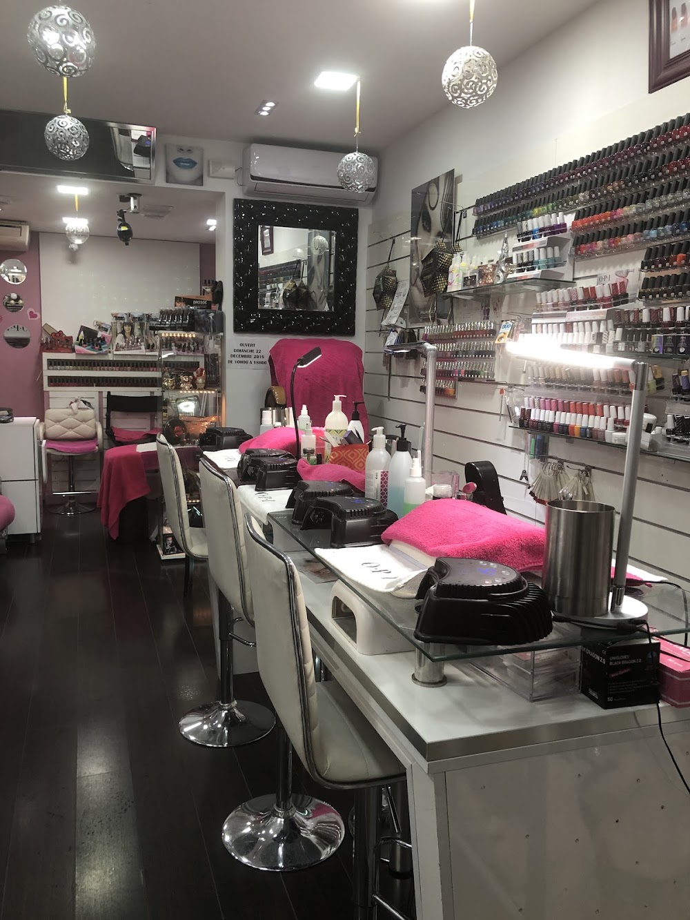 BEAUTY 51 BAR A ONGLES