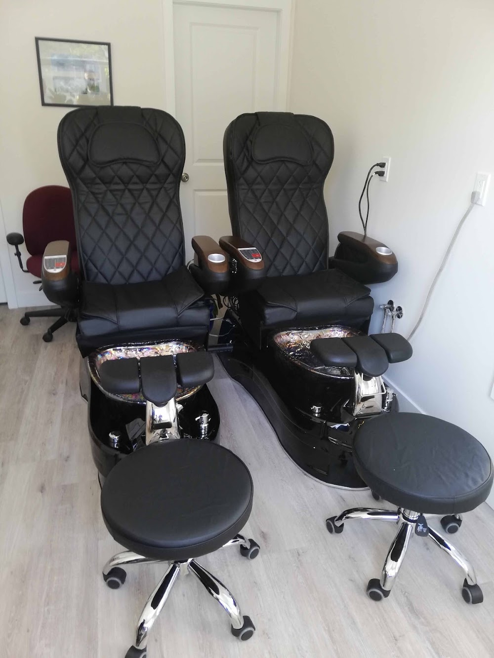 Botanical Nail studio