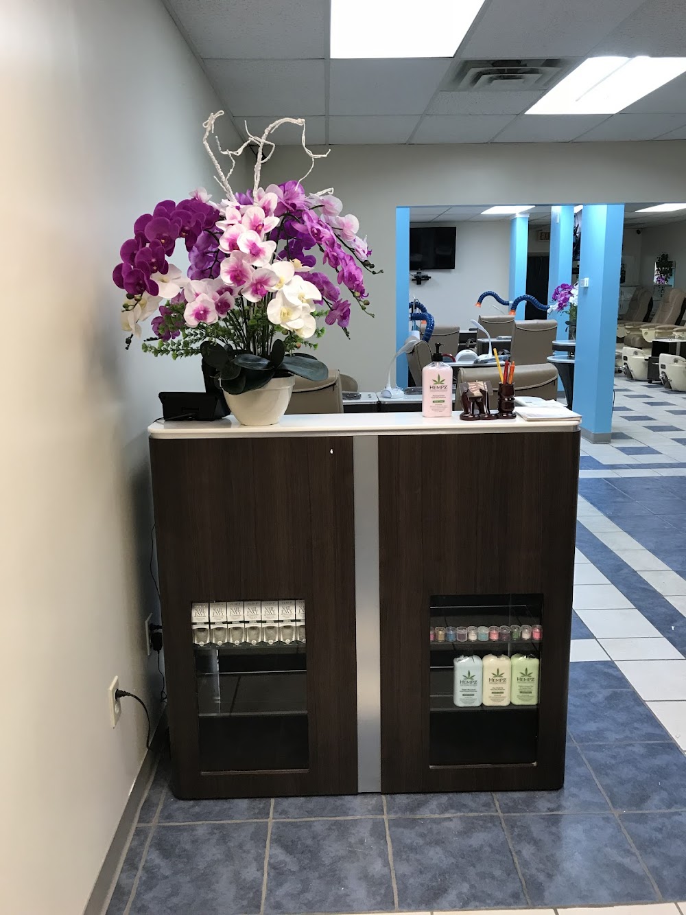 West Hill Nails & Spa