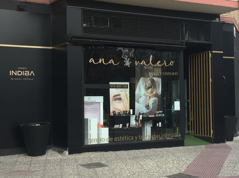 Ana Valero Beauty Concept