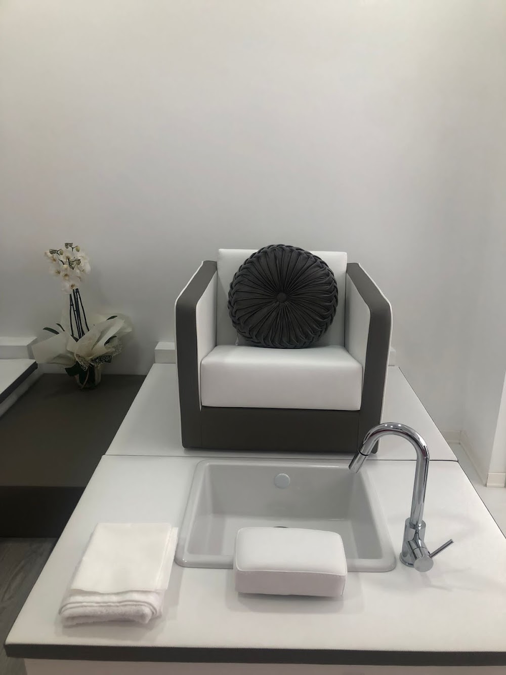 Manicuore Nail & Spa Florence