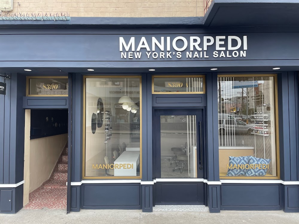 MANIORPEDI New York's Nail Salon
