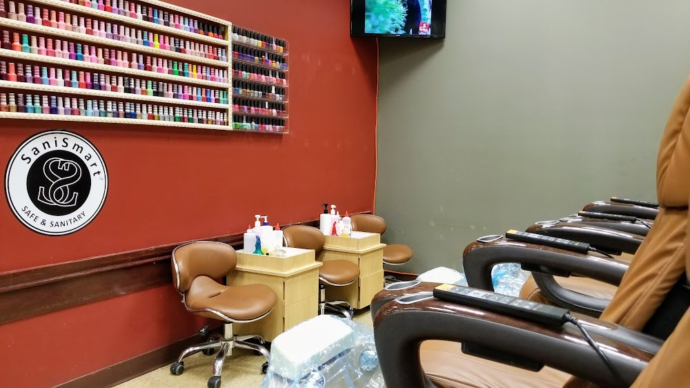 Regal Nails, Salon & Spa