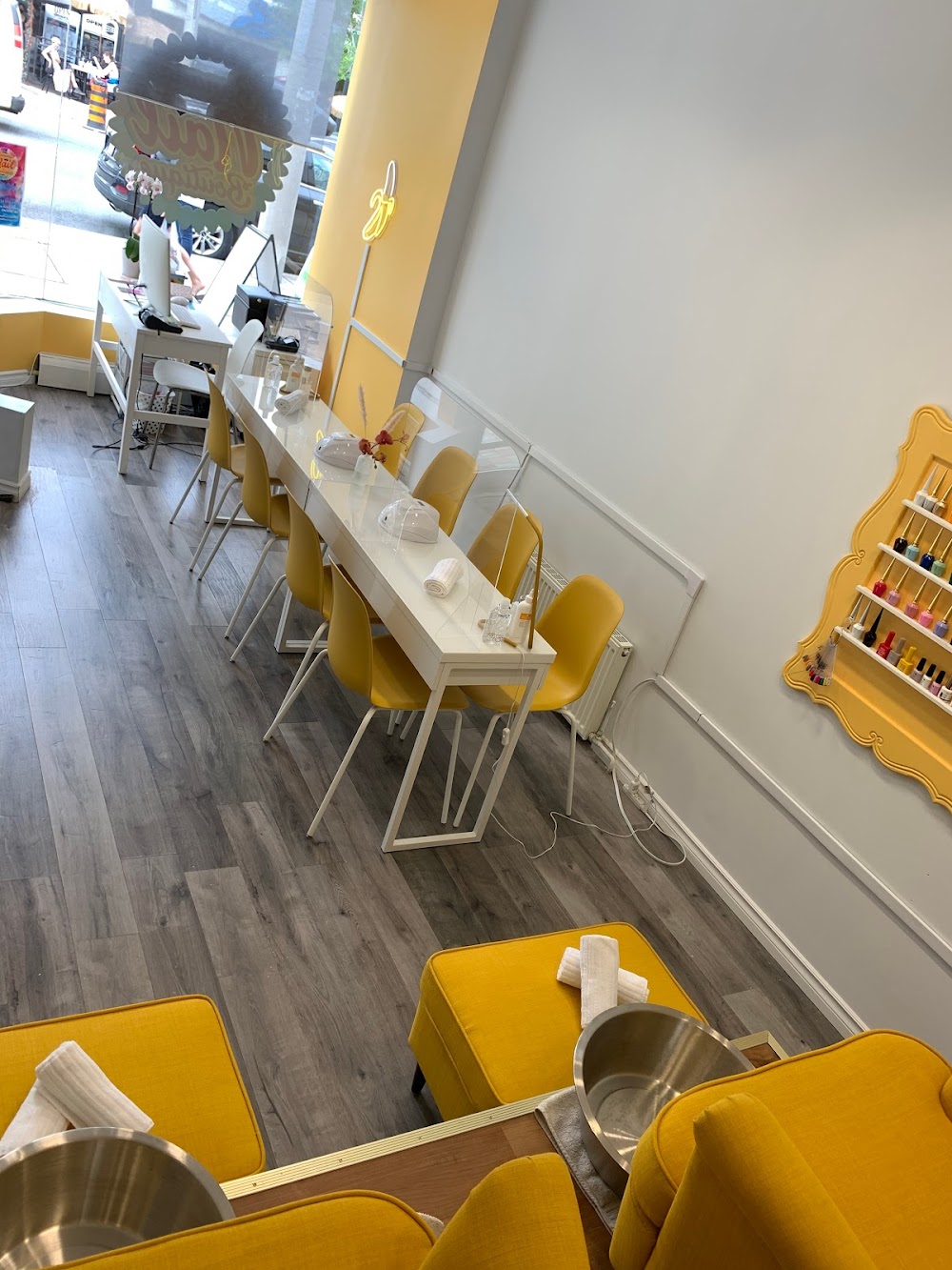 Banana Nail Boutique ( BNB )