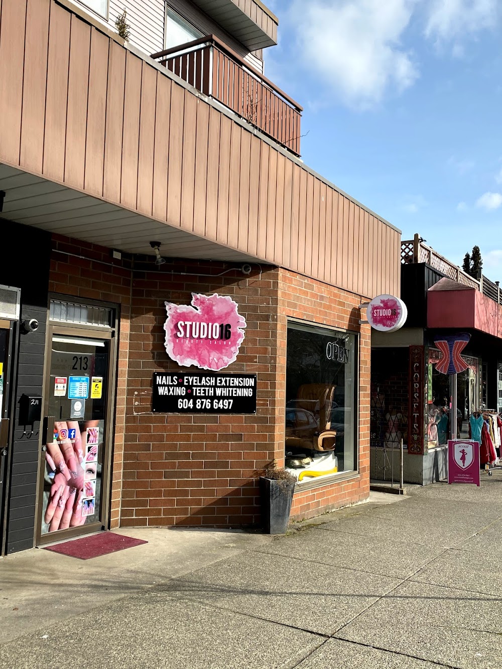 Studio 16 Beauty Salon