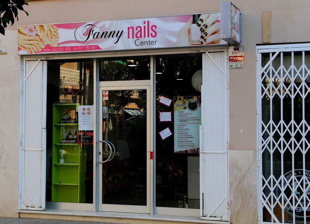 Fanny Nails