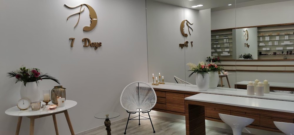 7 Days Beauty & Massage