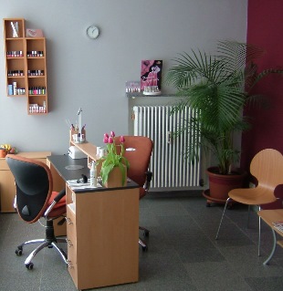 NAGELSTUDIO - Petra Tannhäuser