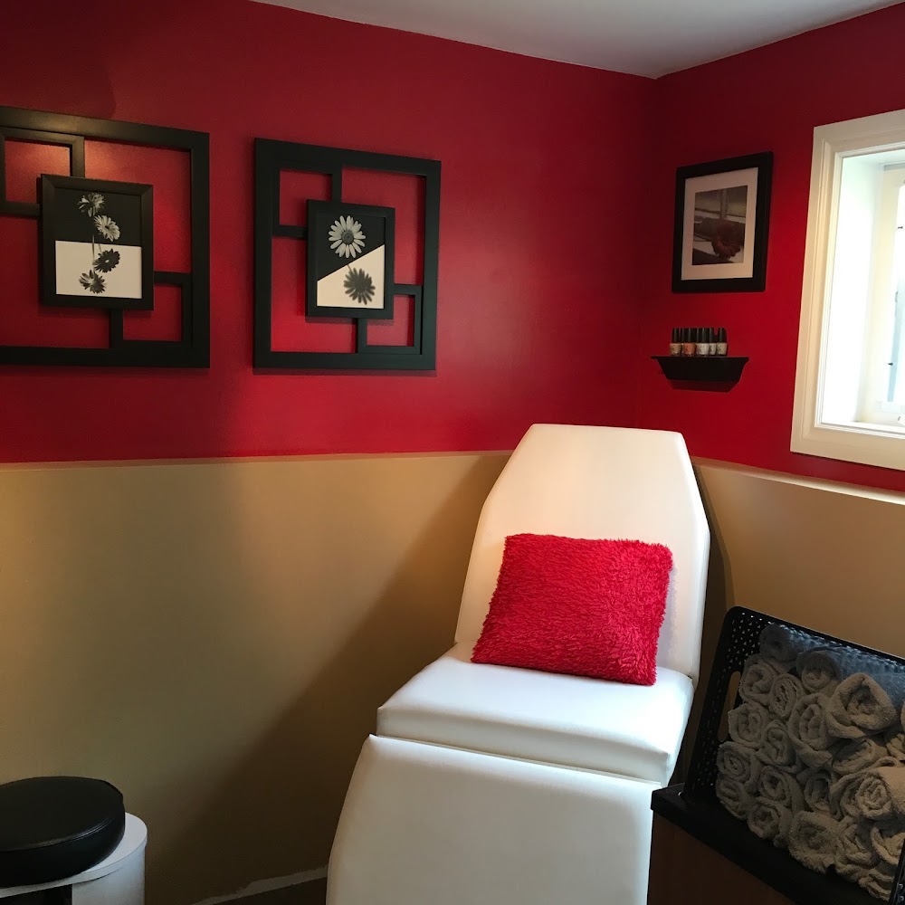 Modern Looks Unisex Hair Design