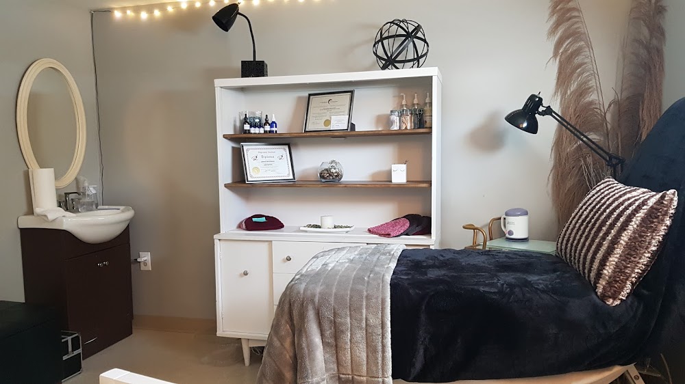 Esthetics by Kristin at Pure Organic