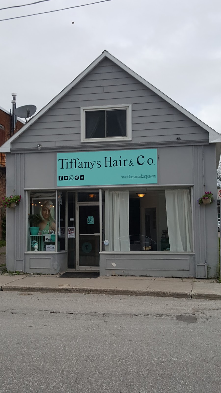 Tiffany's Hair & Co.