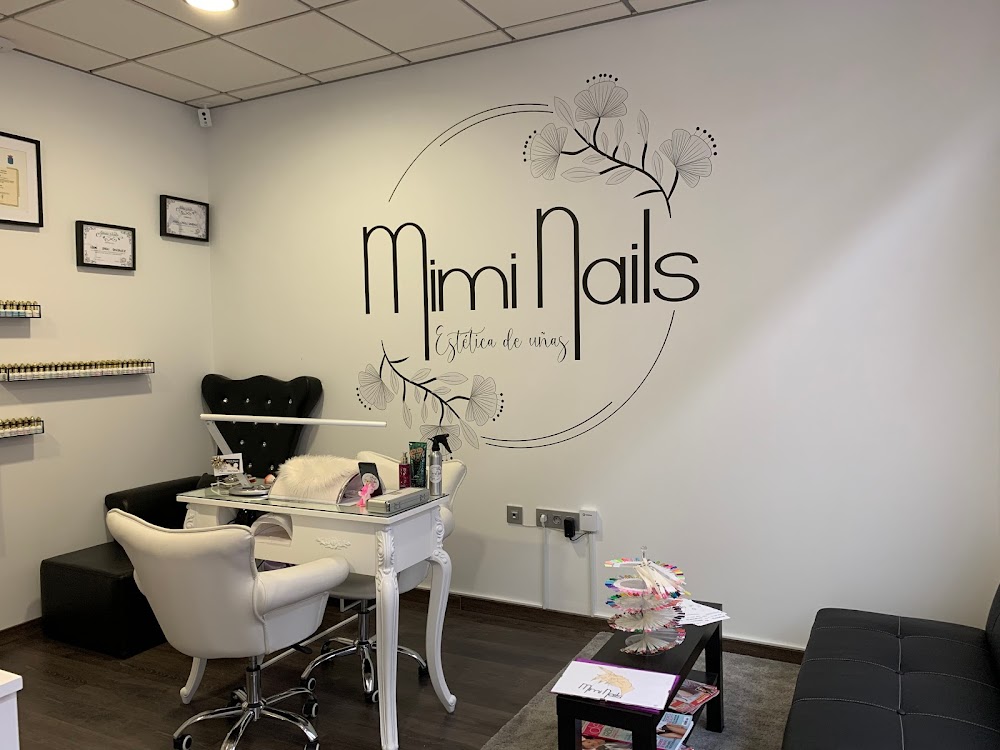 Mimi Nails