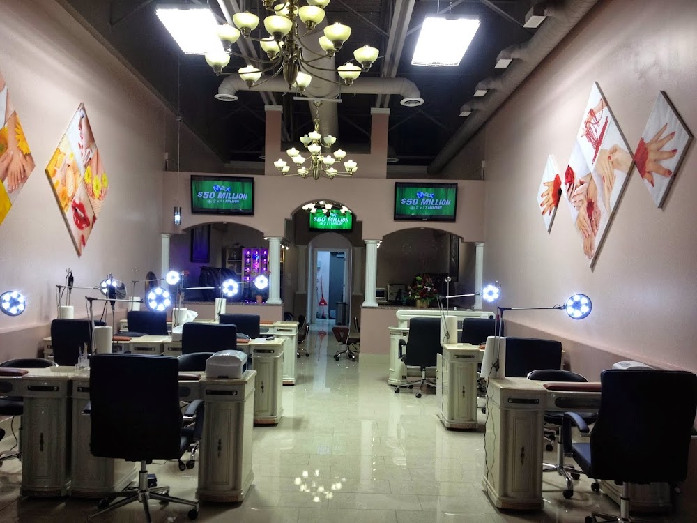 Binh's Nails Emerald Hill