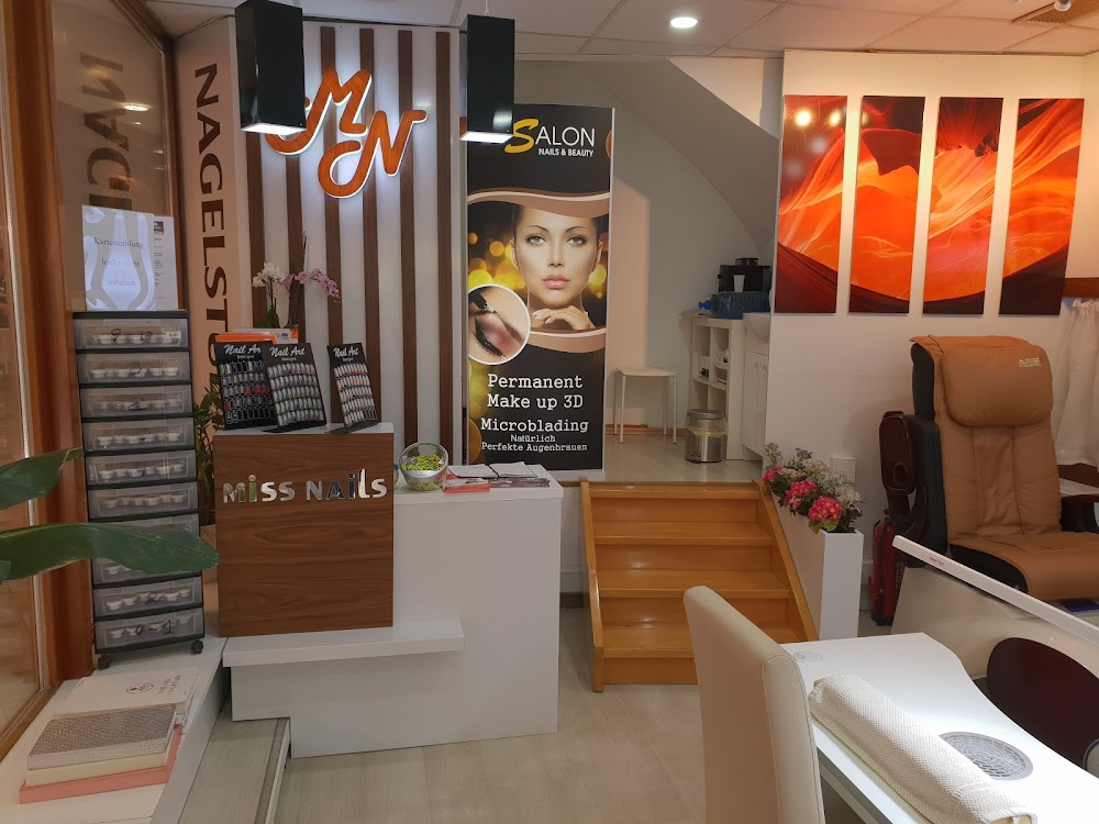 Miss Nails Essen Maniküre Pediküre Pulver-Gel System UV-Gel Nagelverstärkung - Design