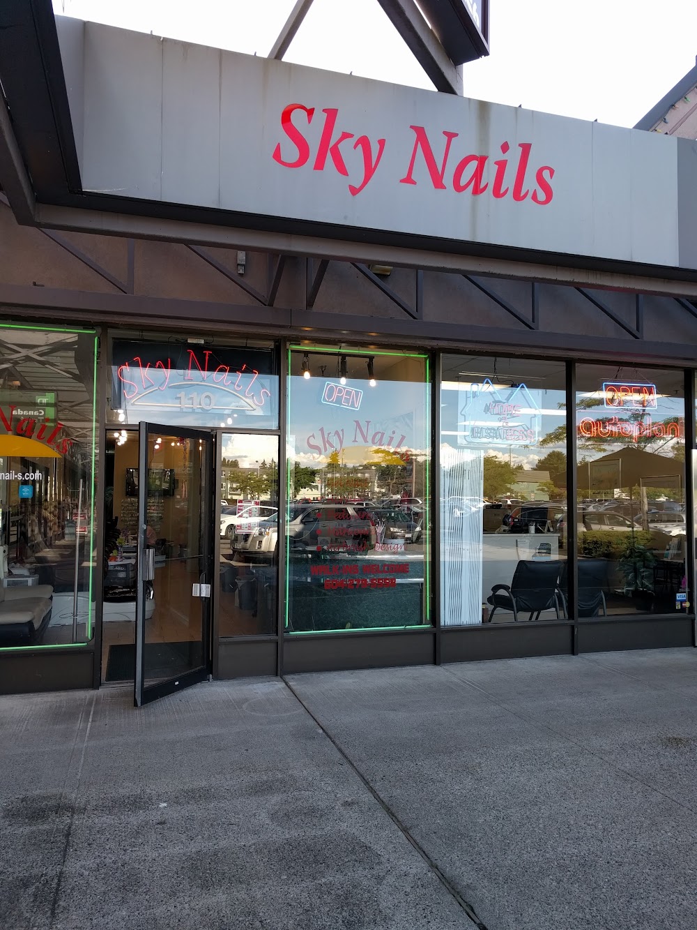 Sky Nails