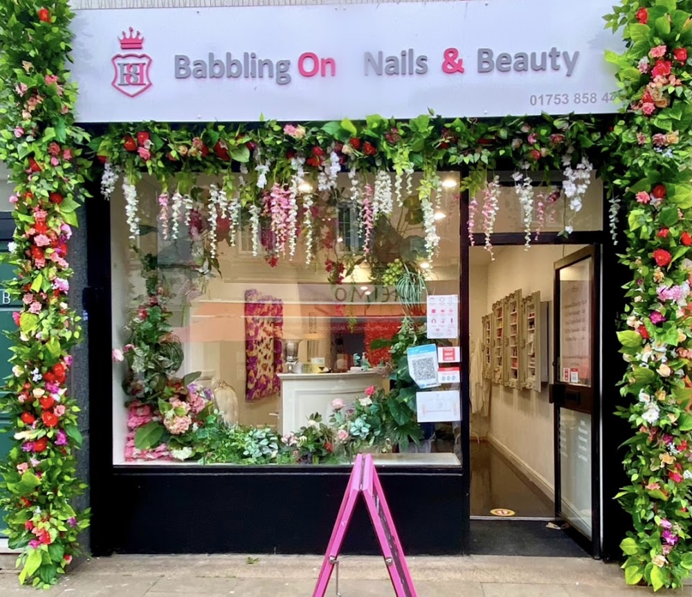 Babbling On Nails & Beauty