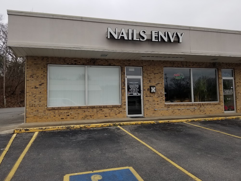 Nails Envy