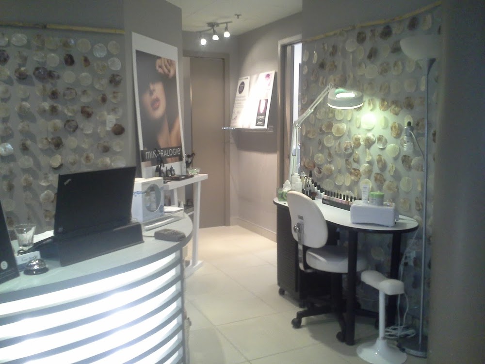 Esthétique Pure et Simple