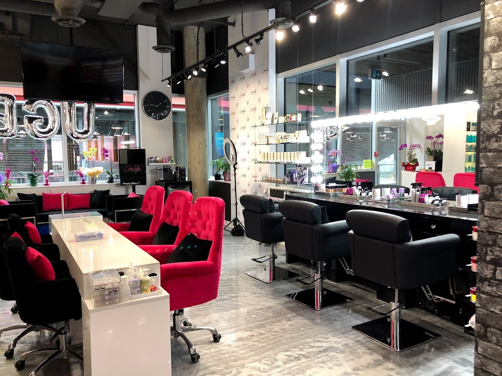 UrbanGlo Beauty Lounge